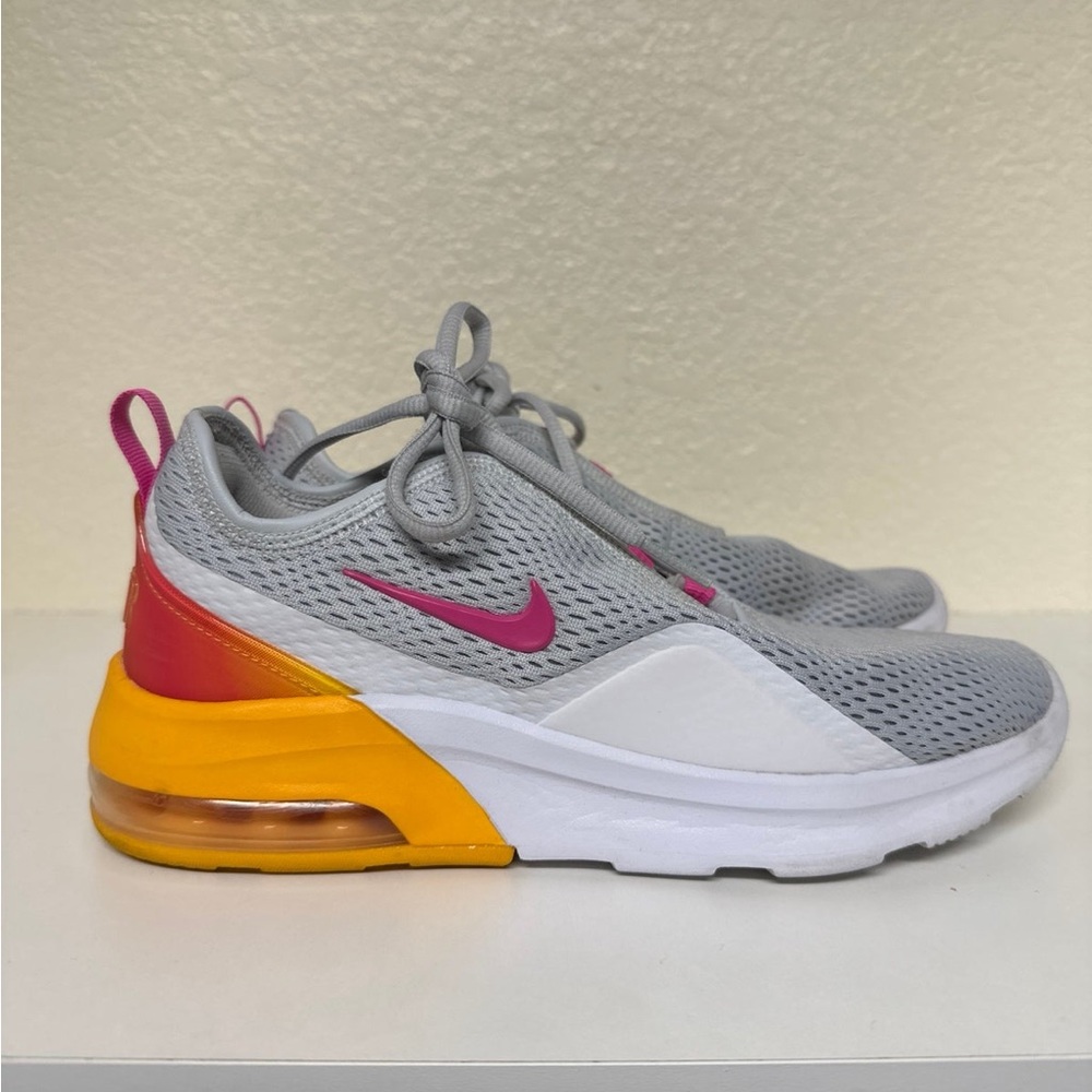 Nike Womens Air Max Motion 2 Platinum Fuchsia Tangerine Running Shoes